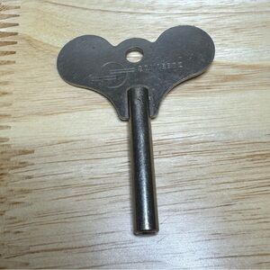VTG Sonceboz Winding Key Clock Wind Up Key Steampunk Mechanical Repair